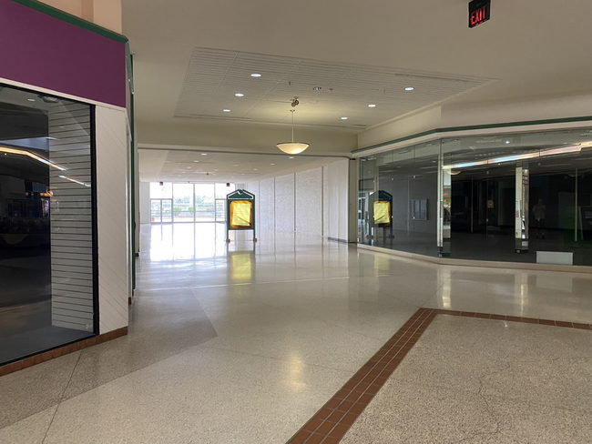 Courtland Center (Eastland Mall) - May 11 2022